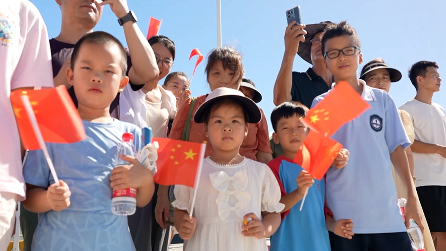 中國海警艦艇編隊起航赴俄羅斯執(zhí)行中俄海警聯(lián)演聯(lián)巡任務