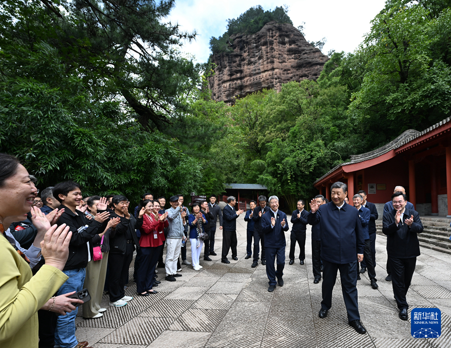 習(xí)近平在甘肅考察時(shí)強(qiáng)調(diào) 深化改革勇于創(chuàng)新苦干實(shí)干富民興隴 奮力譜寫中國(guó)式現(xiàn)代化甘肅篇章